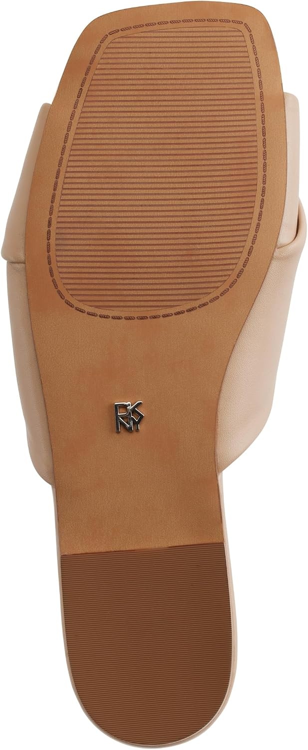 image:imageDKNY Womens Flat Flat SandalLight Taupe