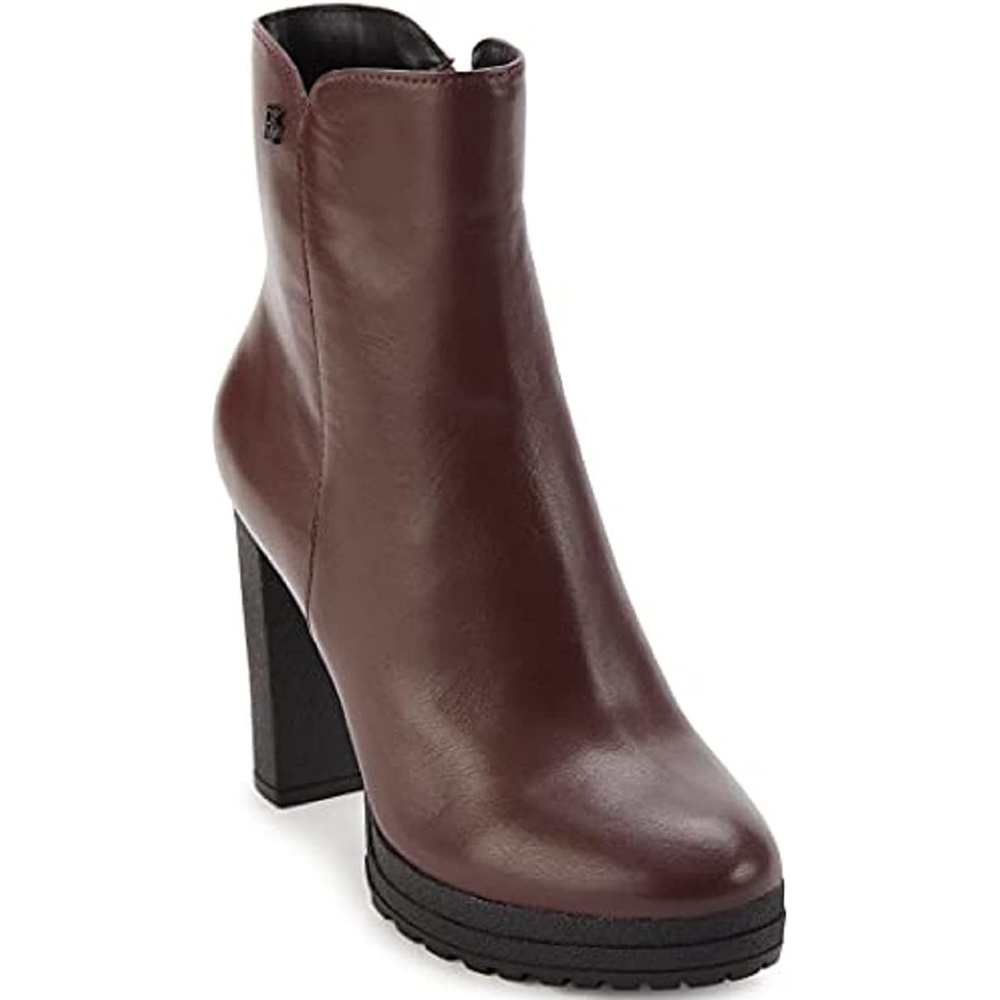 image:imageDKNY Womens High Heel Ankle BootBordeaux Tessi